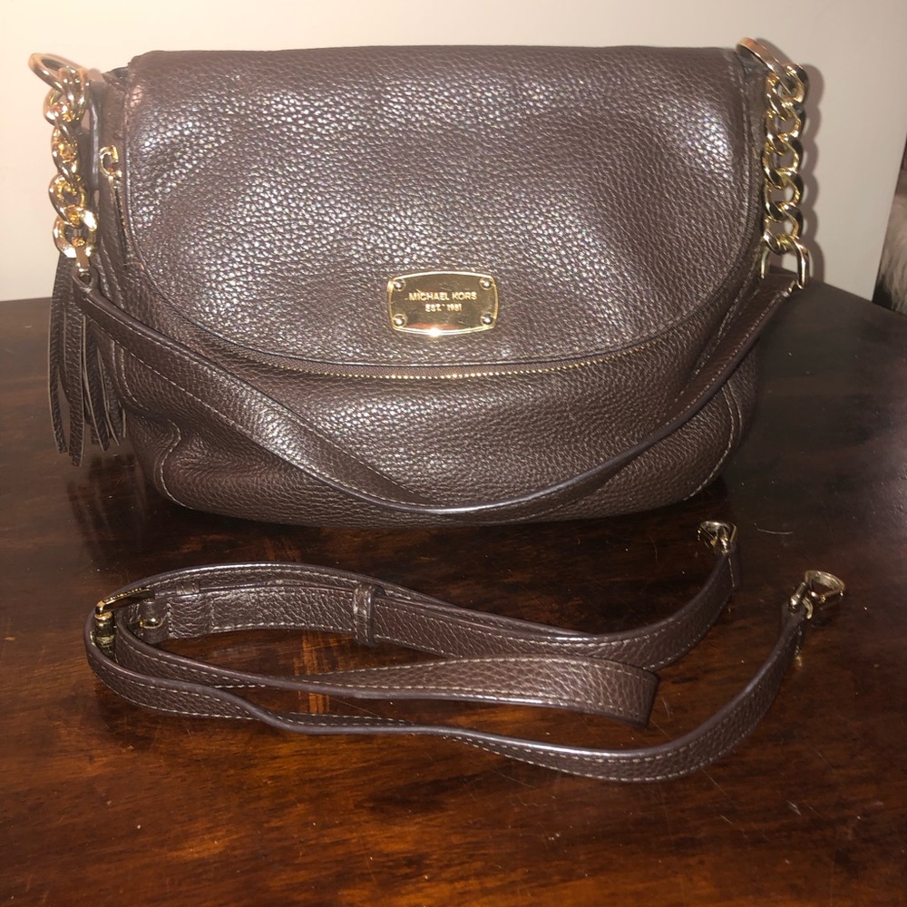Michael Kors women’s purse brown with detachable strap